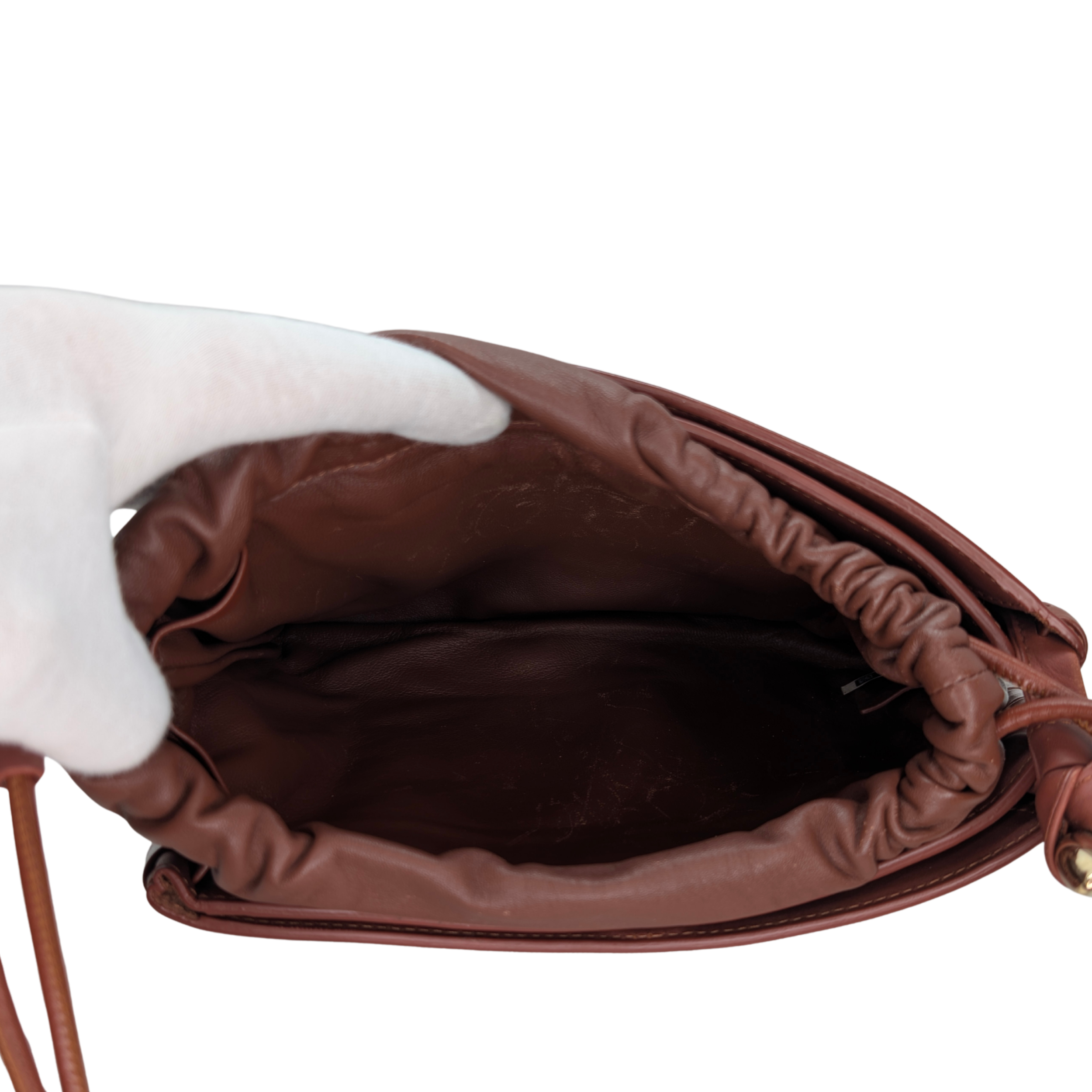 حقيبة كتف جلدية بني طراز Chloé Mate Gusset