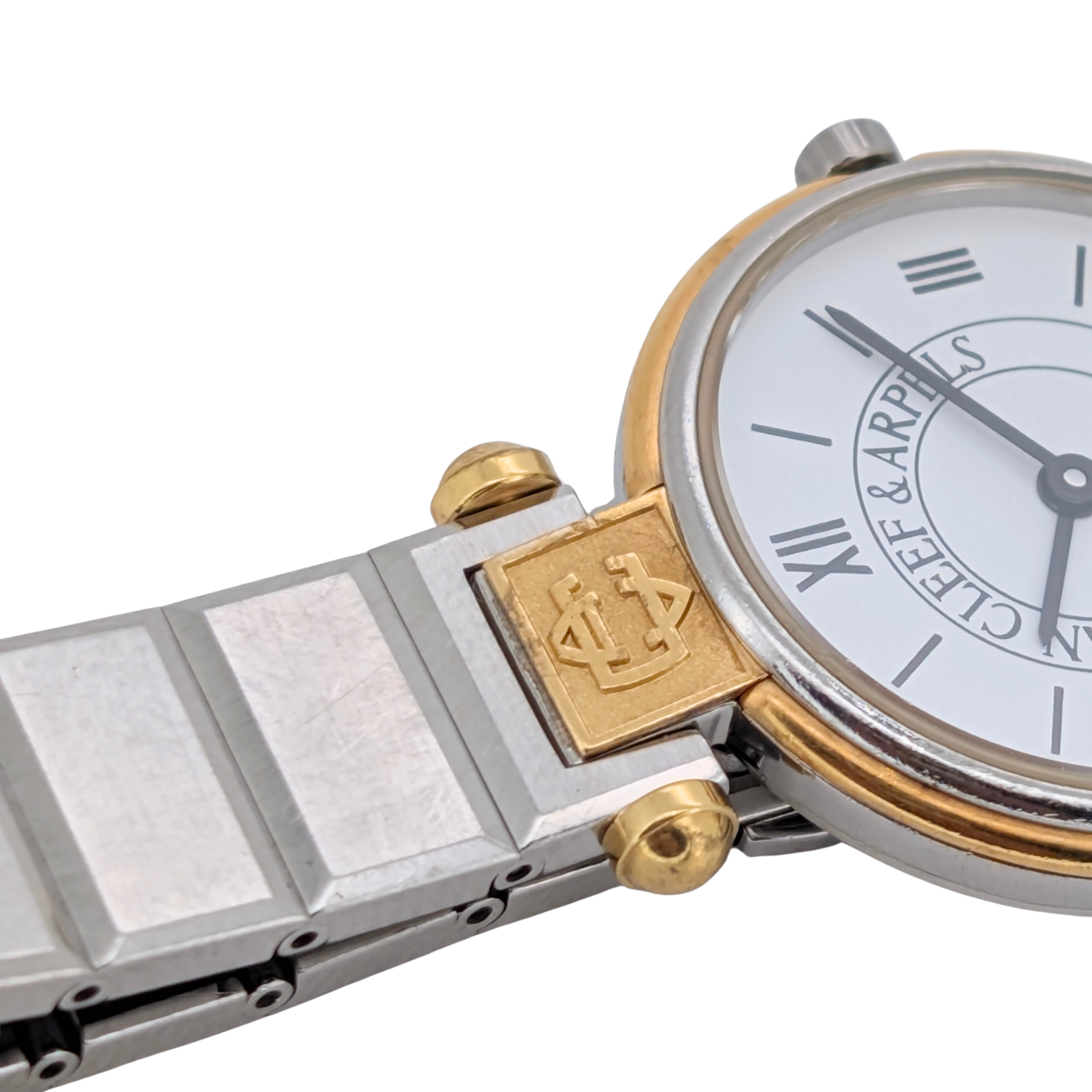 Van Cleef & Arpels La Collection No. 22 Watch 43606 LL5