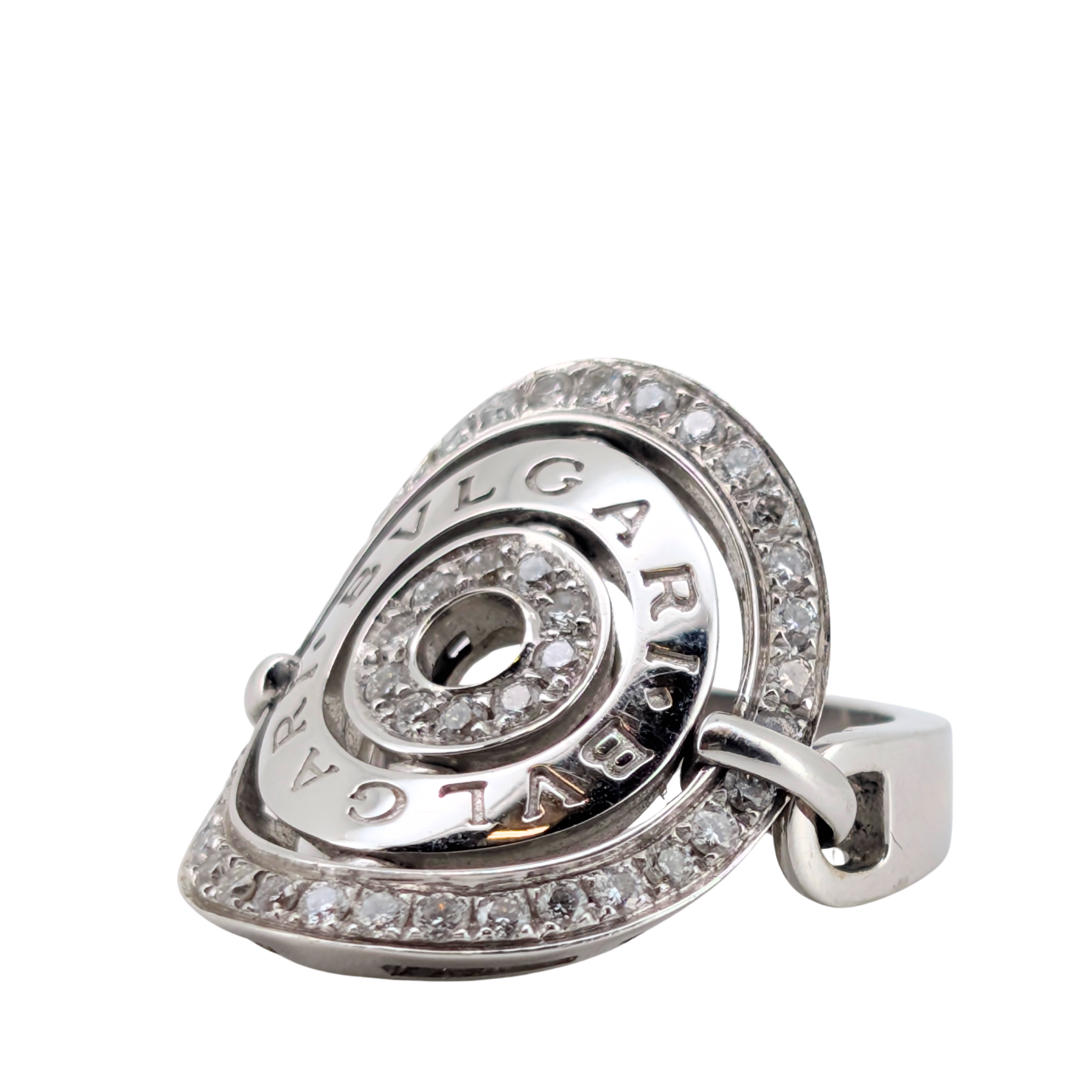 خاتم Bvlgari Astrale Cerchi المرصع بالماس، ملكٌ سابقٌ لكاثي فريمان
