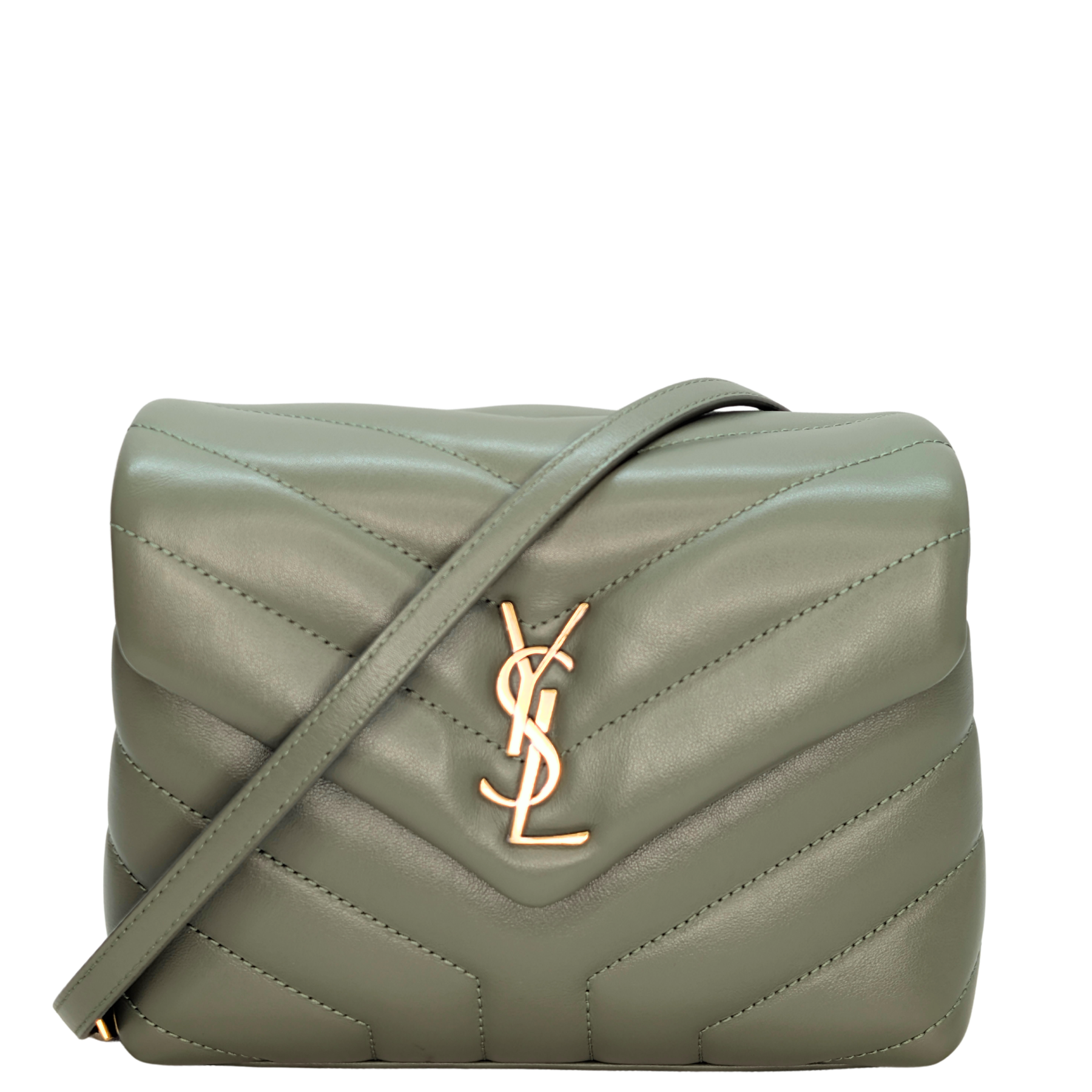 Authenticated pre-owned designer bag available in Qatar