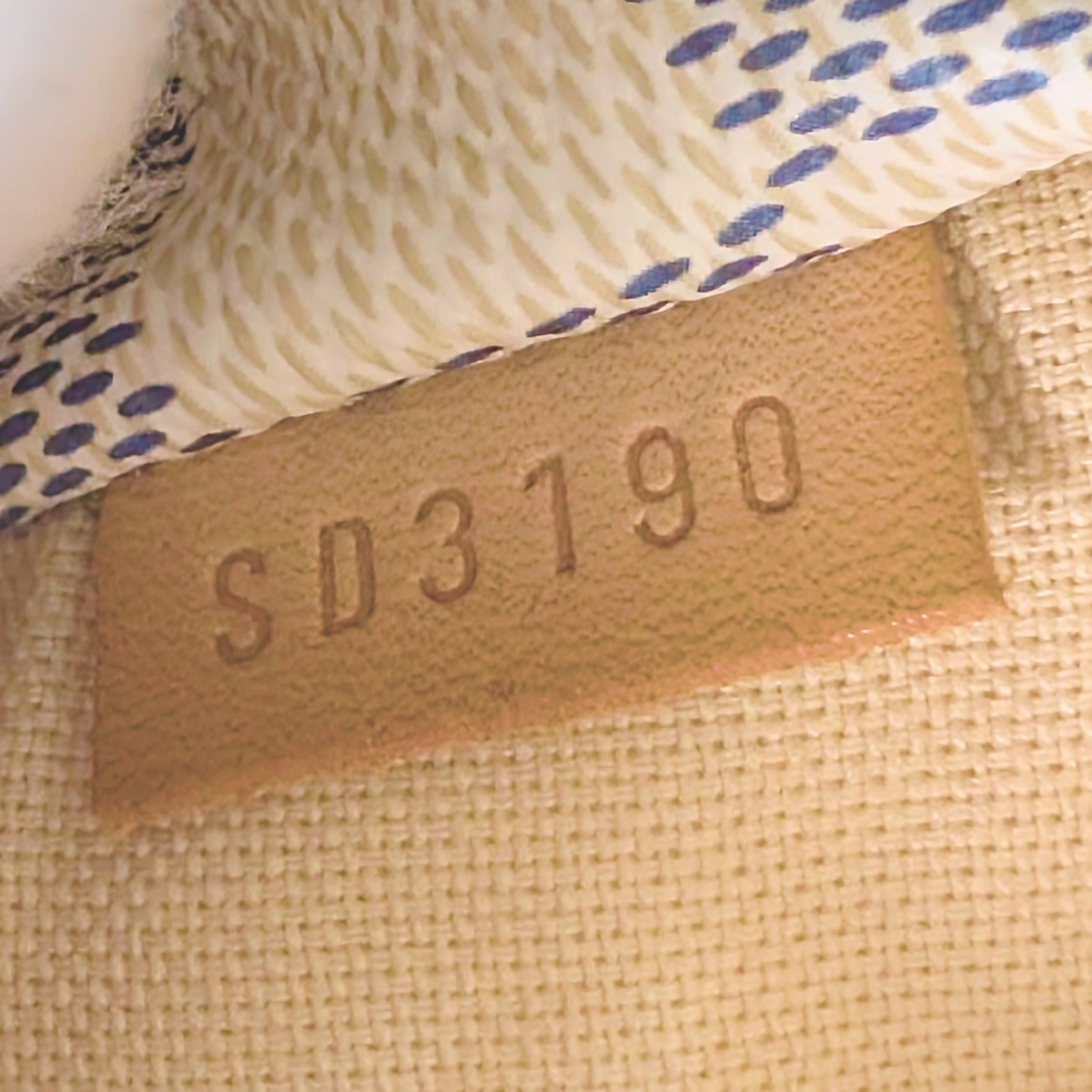 Louis Vuitton Totally MM Damier Azur Shoulder Bag