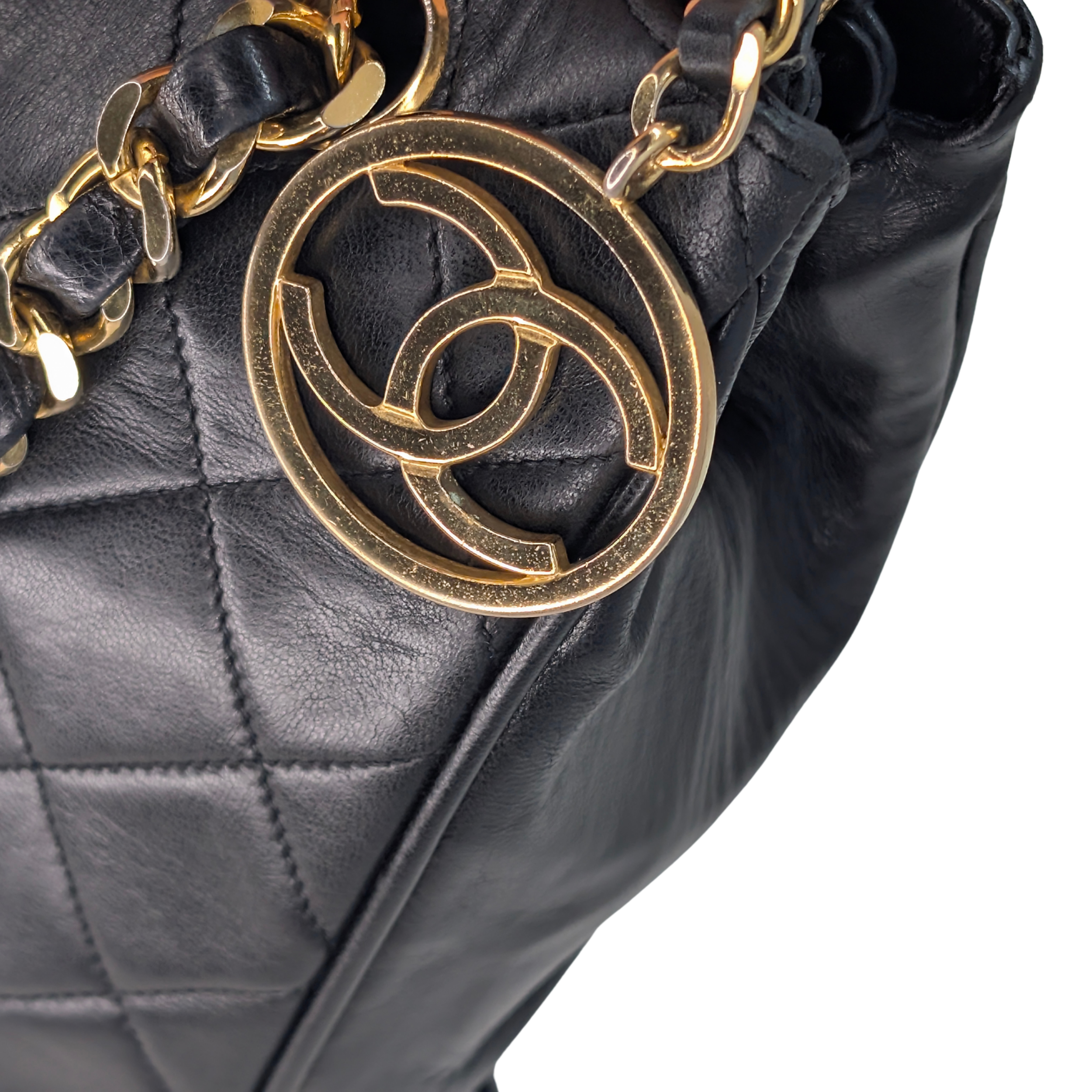 حقيبة شانيل توتس سلسلة CC مبطنة سوداء عتيقة