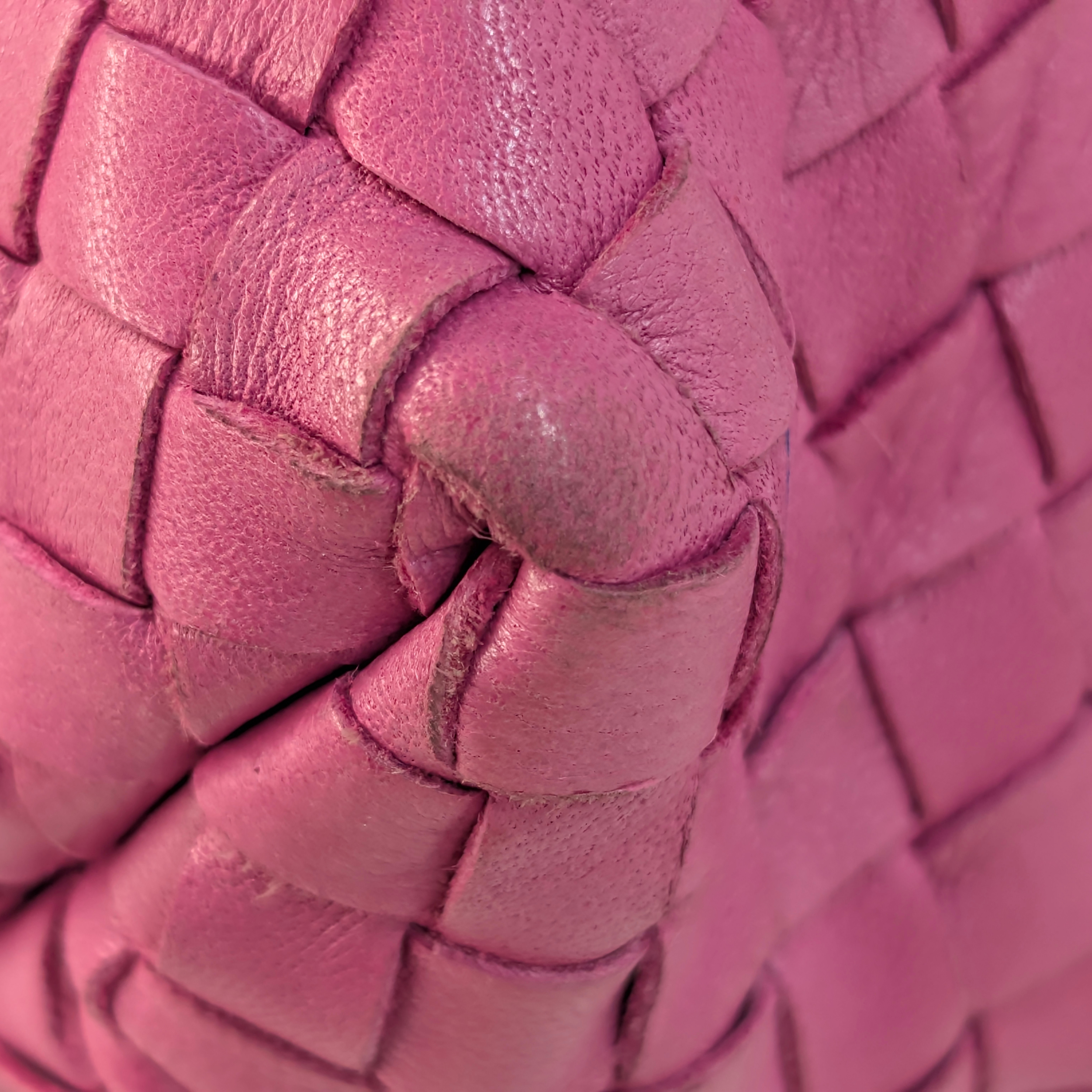 Bottega Veneta Pochette Intrecciato Pink